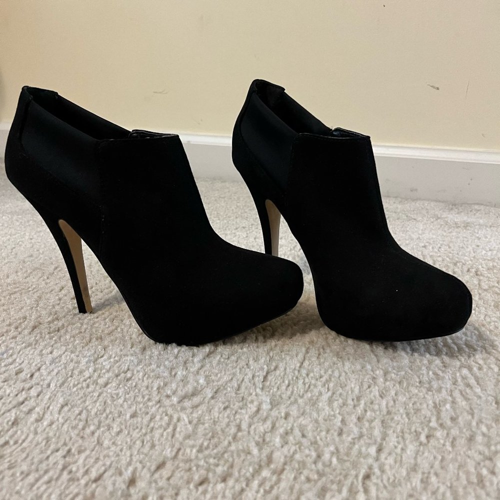 JESSICA SIMPSON Black Booties - Size 8 - FAUX SUEDE - 5inch Heel GUC